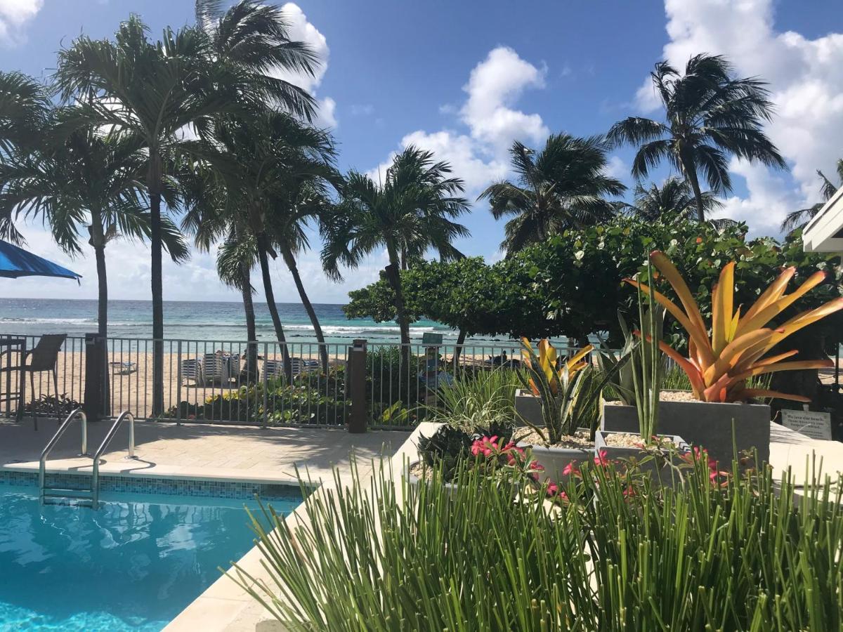 Courtyard By Marriott Bridgetown, Barbados Hotel Exterior foto