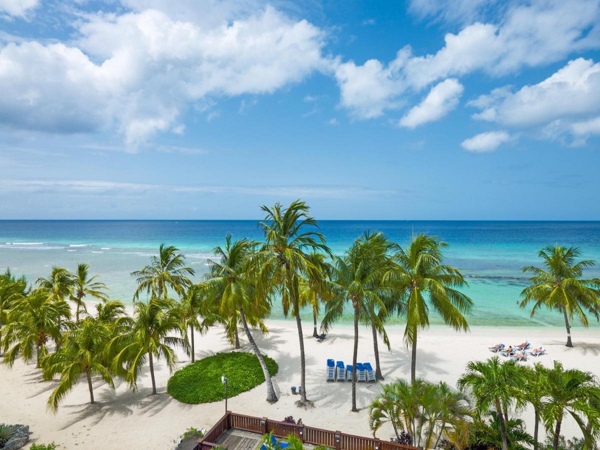 Courtyard By Marriott Bridgetown, Barbados Hotel Exterior foto