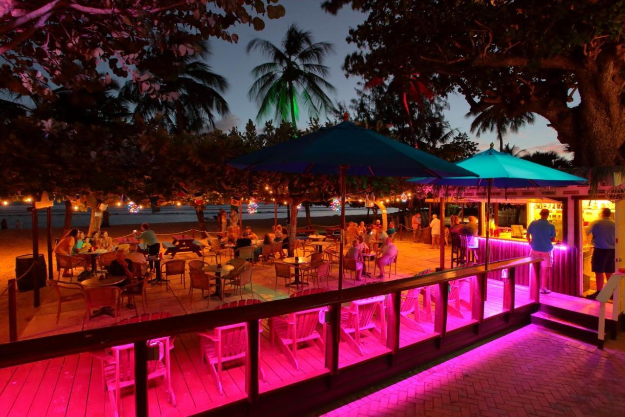 Courtyard By Marriott Bridgetown, Barbados Hotel Exterior foto