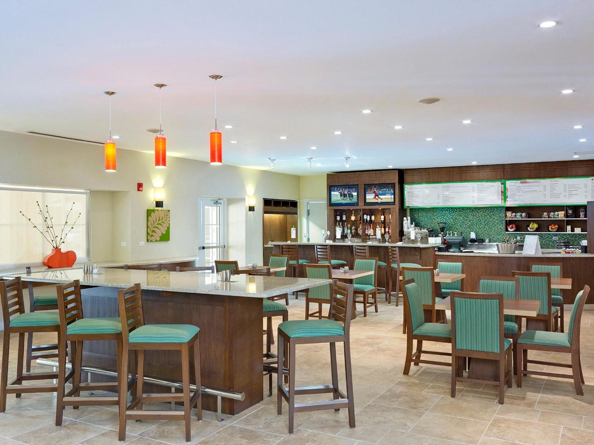 Courtyard By Marriott Bridgetown, Barbados Hotel Restaurante foto