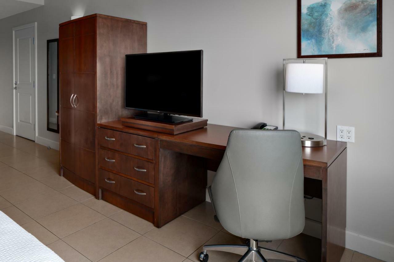 Courtyard By Marriott Bridgetown, Barbados Hotel Exterior foto