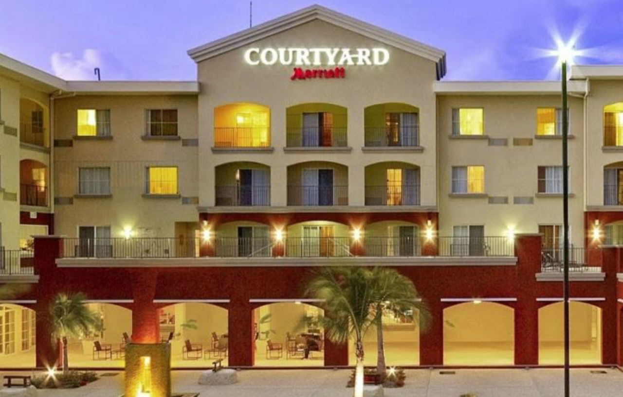 Courtyard By Marriott Bridgetown, Barbados Hotel Exterior foto
